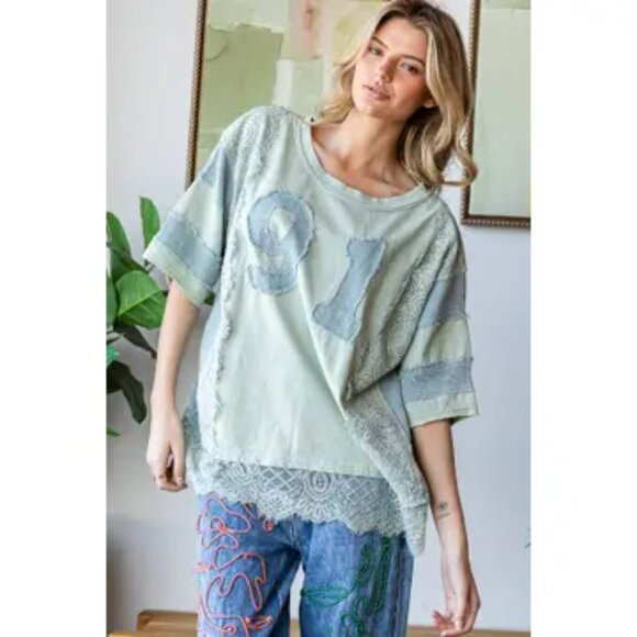 Oli & Hali Washed Number Patchwork Mix Media Tee NEW Size Medium - Picture 3 of 6